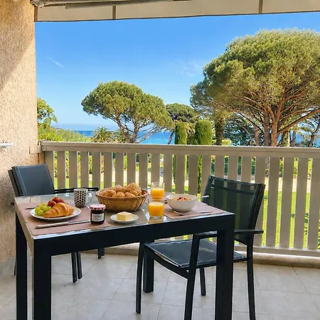 Climatise, Vue - 4 Pers. - Fr-1-251-950 Le Lavandou